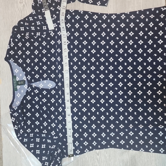 Lauren Ralph Lauren blouse - Picture 7 of 8